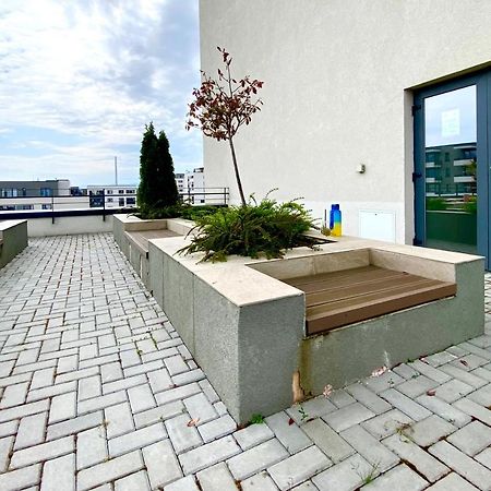 Astoria Apartment - Pet Friendly Braşov Esterno foto