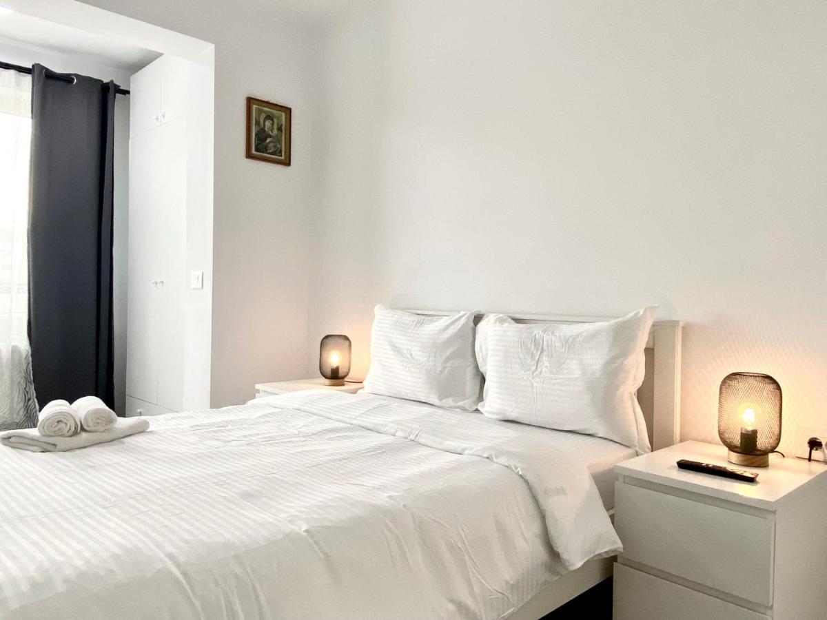 Astoria Apartment - Pet Friendly Braşov Esterno foto