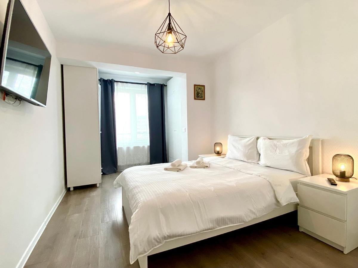 Astoria Apartment - Pet Friendly Braşov Esterno foto