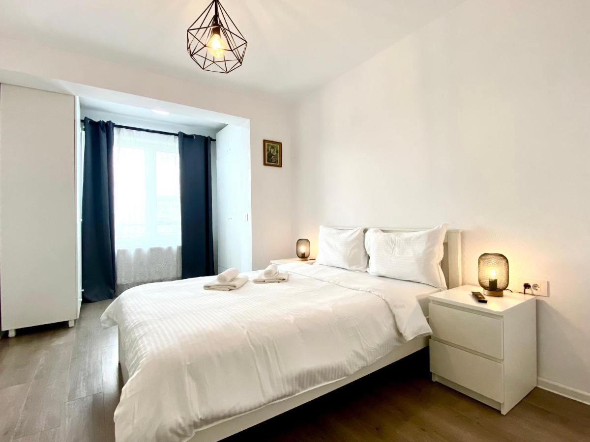 Astoria Apartment - Pet Friendly Braşov Esterno foto